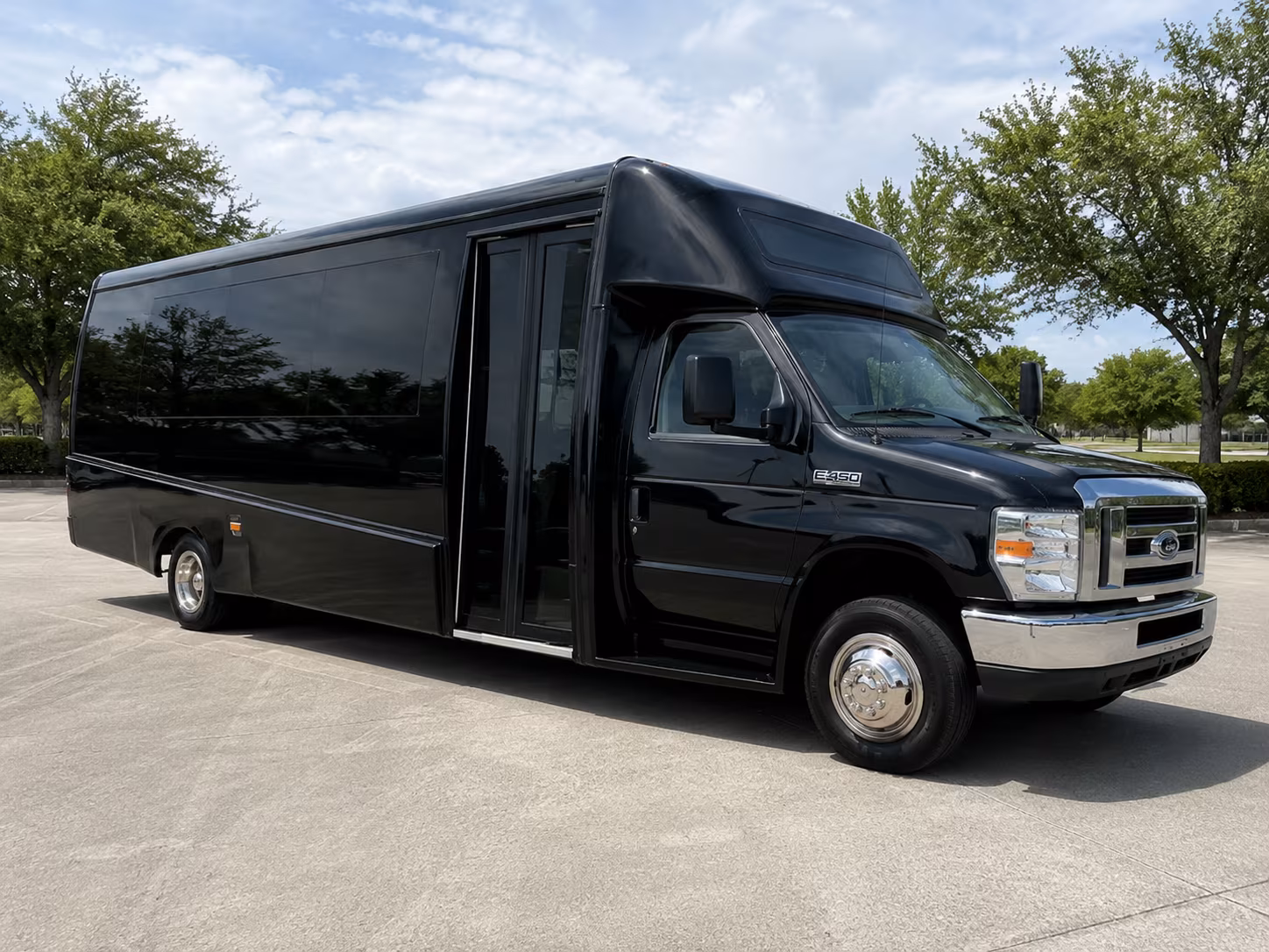 bus rentals for history and cultural field trips from morgantown schools
