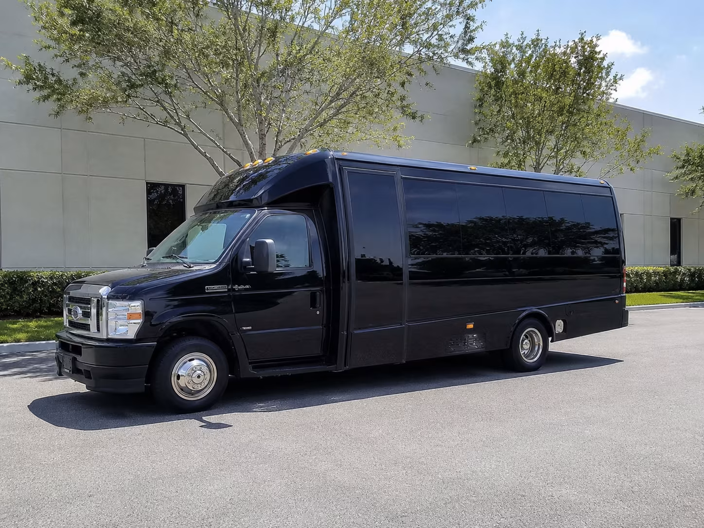 charter buses to mylan park amphitheater and outdoor venue events