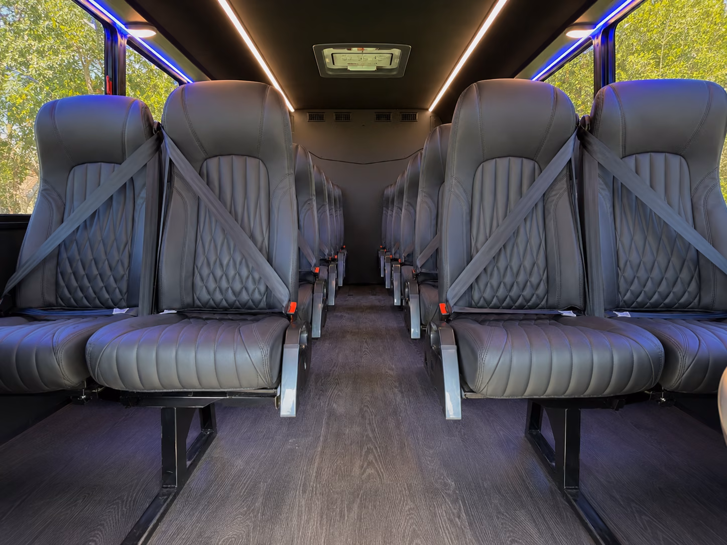 minibuses for morgantown area museum and science center field trips